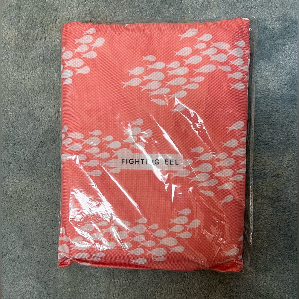 Fighting Eel NWT Beach Towel in Pink Fish (#1 listing of 2 listings)